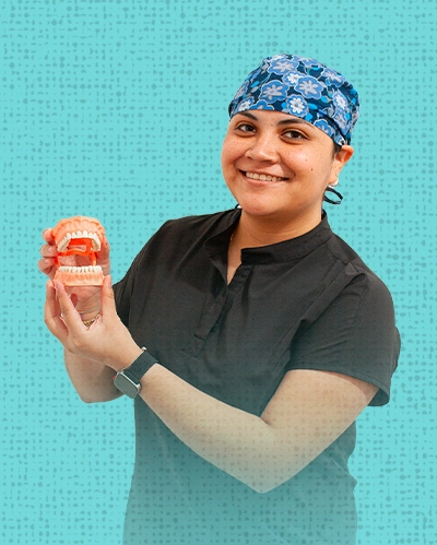 Dra. Haydi Herrera, Endodoncia, Ulloa Clínica Dental