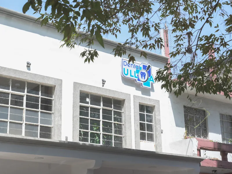 Ulloa Clínica Dental, Calle 5 de Mayo 71 Naucalpan